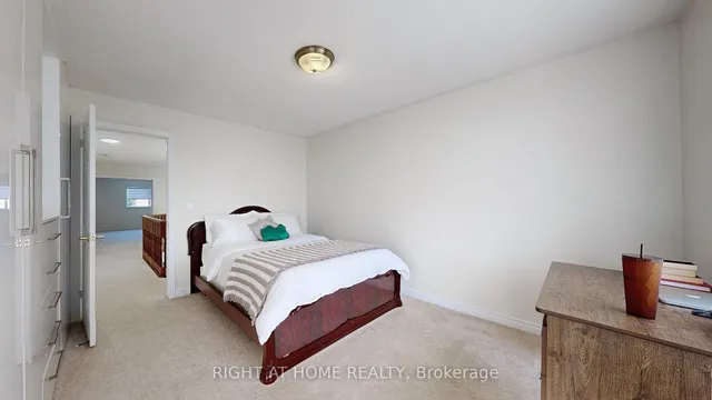 Additional image 30 of 588 Warhol Way