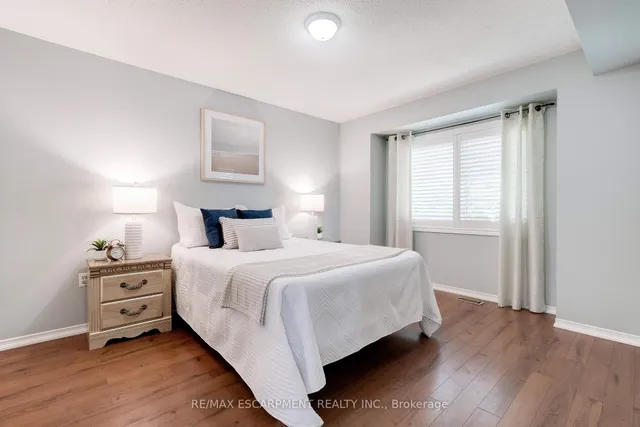 Additional image 18 of 2774 King St Unit 10