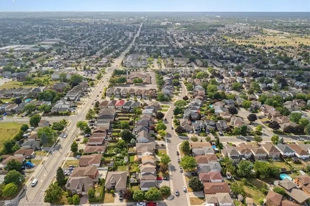 Additional image 35 of 540 Rexford Dr