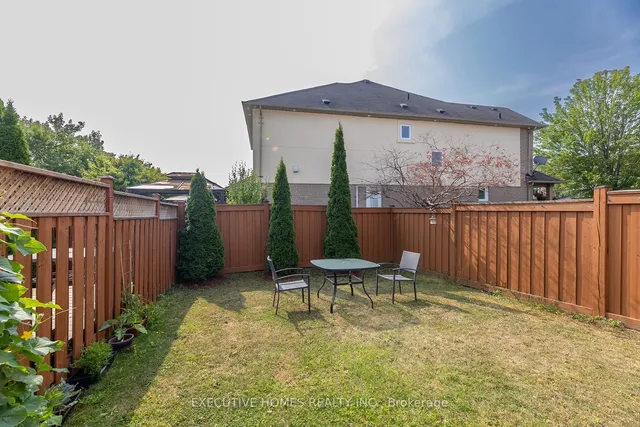 Additional image 41 of 416 Hobbs Cres