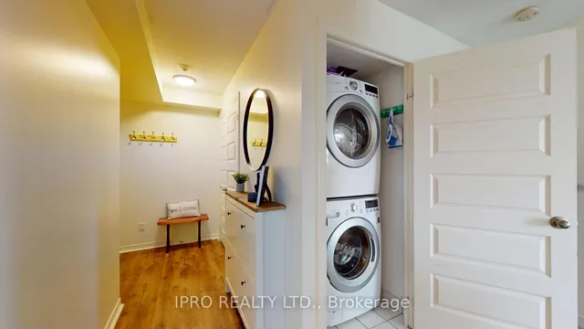 Additional image 16 of 215 Queen St Unit 509