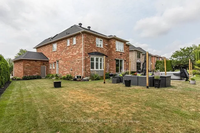 Additional image 33 of 4212 Kane Cres
