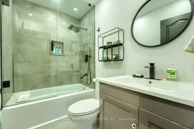 Additional image 44 of 4 Earlidawn Crt