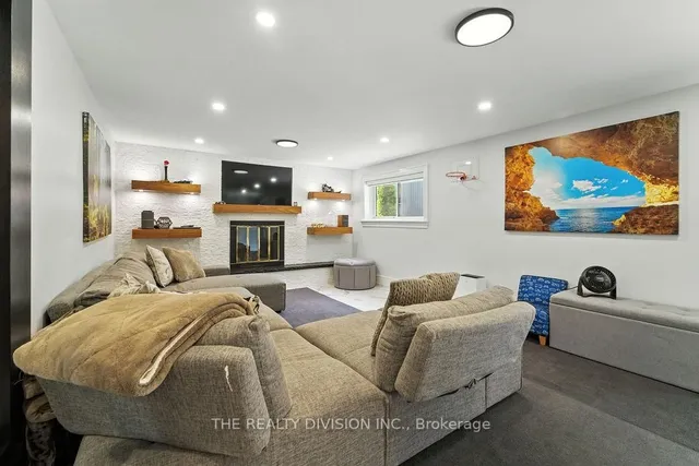 Additional image 19 of 1238 De Quincy Cres