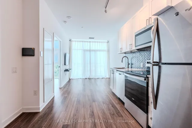 Additional image 4 of 2782 Barton St Unit 814