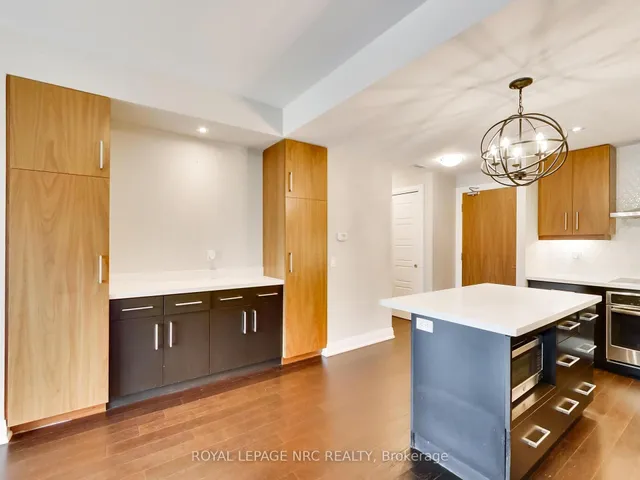 Additional image 16 of 2025 Maria St Unit 405