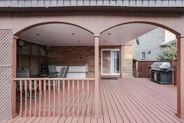 Additional image 39 of 1 LAKE LOUISE Dr