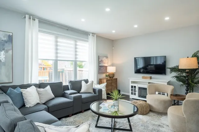 Additional image 19 of 501 Tyrone Cres