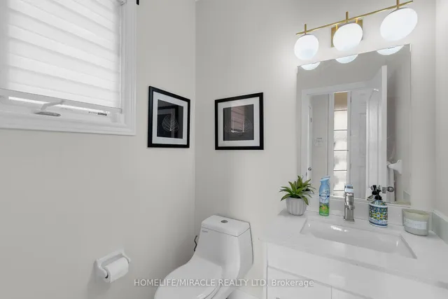 Additional image 25 of 10 Dormington Cres