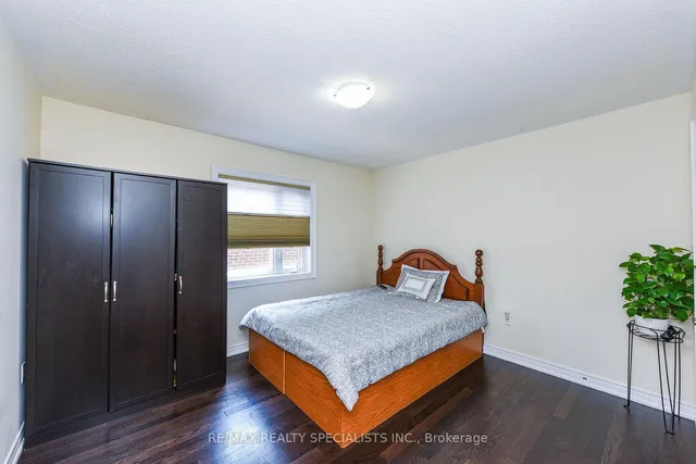 Additional image 34 of 27 Glacier Rd