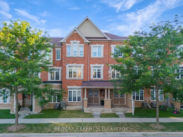 3044 Eberly Woods Dr