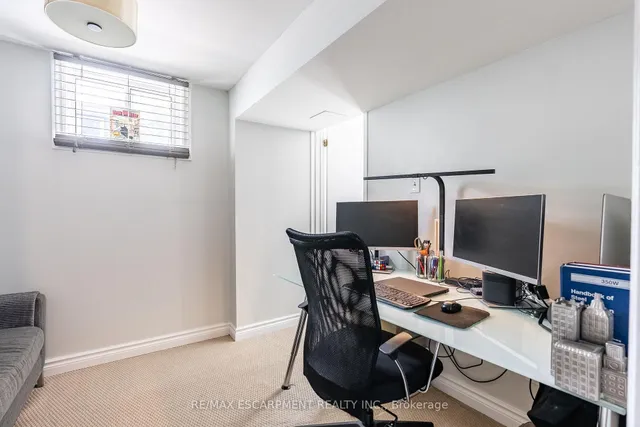 Additional image 33 of 616 Sheraton Rd