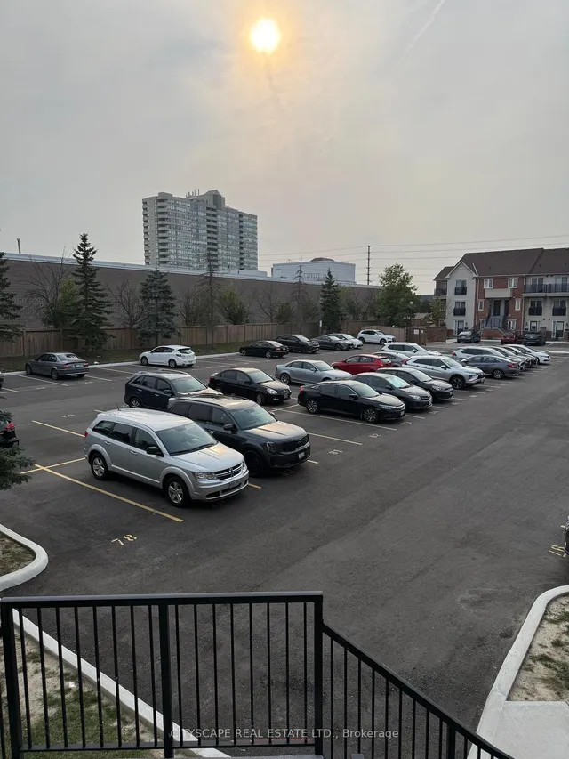 Additional image 20 of 4620 Guildwood Way Unit 10