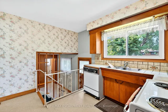 Additional image 14 of 171 Bendamere Ave