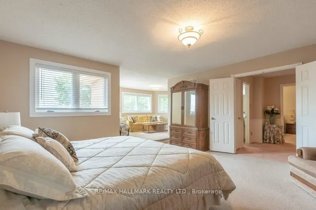 Additional image 22 of 1280 Greeniaus Rd