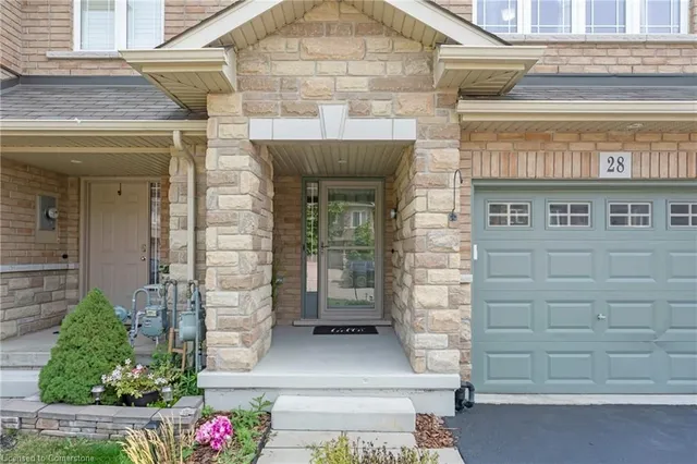 Additional image 5 of 28 Charleswood Crescent Cres