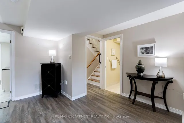 Additional image 35 of 2774 King St Unit 10