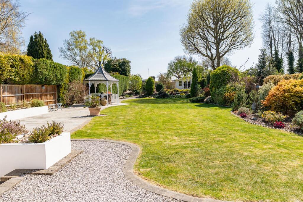 Additional image 23 of Mardley Hill, Welwyn