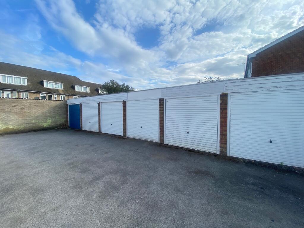 Additional image 6 of Ringway Road, Park Street, St. Albans, Hertfordshire, AL2