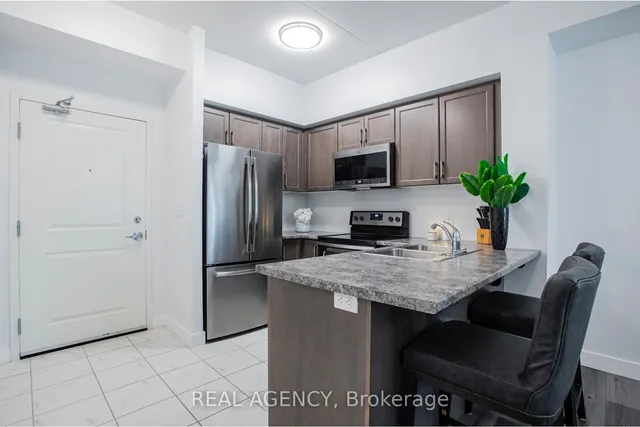 Additional image 7 of 630 Sauve St Unit 120