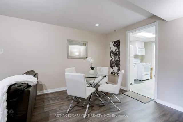 Additional image 34 of 2774 King St Unit 10