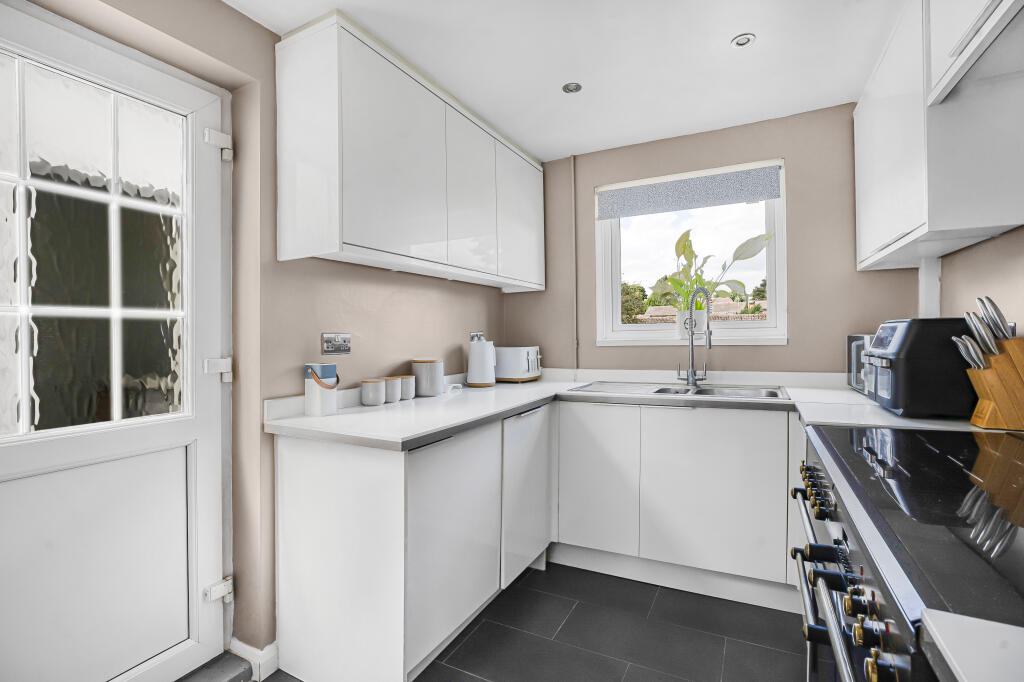 Additional image 15 of Parkfield, Markyate, St. Albans, AL3