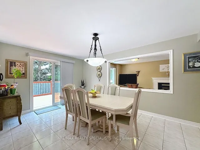 Additional image 14 of 9 Siesta Crt