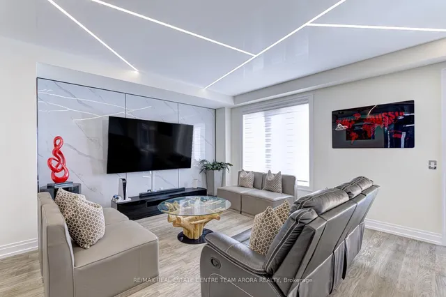 Additional image 20 of 39 Great Fls Blvd