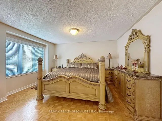 Additional image 21 of 9 Siesta Crt