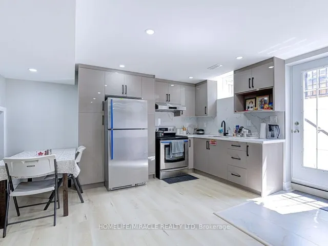 Additional image 37 of 8 Jenwood Cres