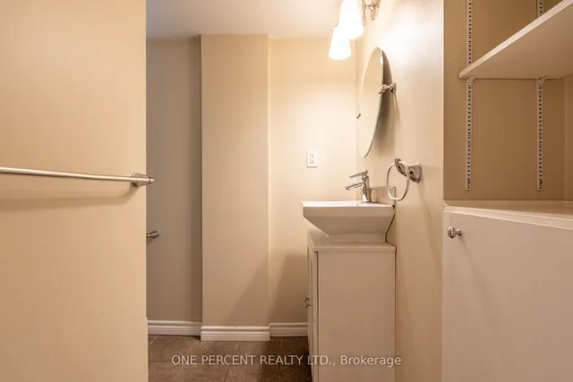 Additional image 23 of 696 Peele Blvd