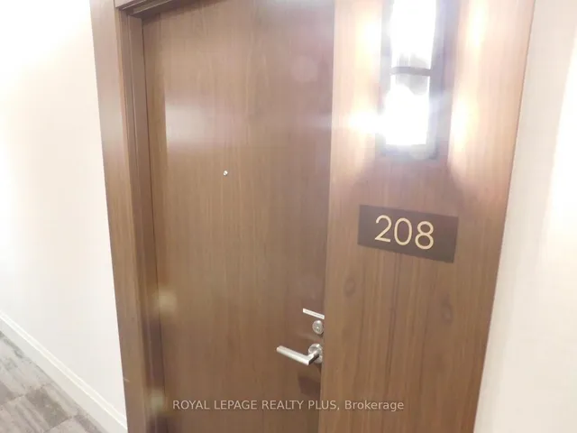 Additional image 7 of 1050 Main St Unit 208