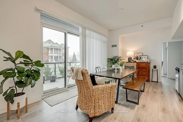 Additional image 9 of 3210 Dakota Common Unit A106