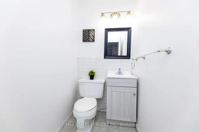 Additional image 28 of 1306 Guelph Line Unit Unit 3