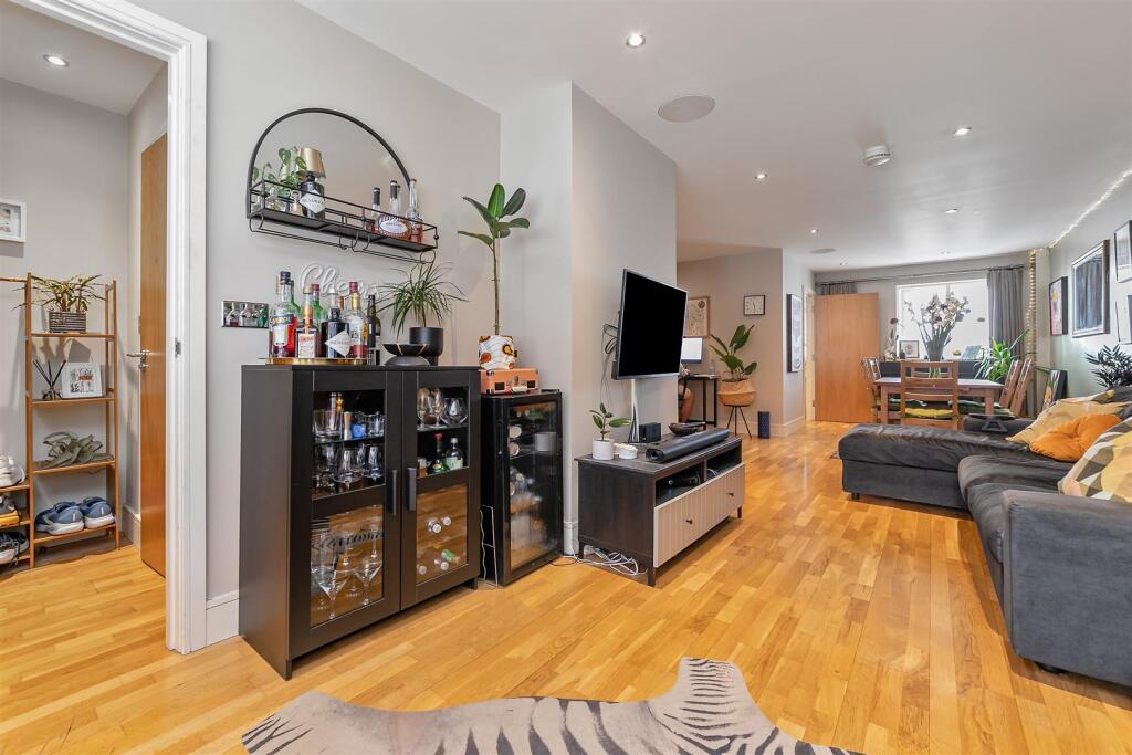 Additional image 35 of Kingsbury Mews, St. Albans