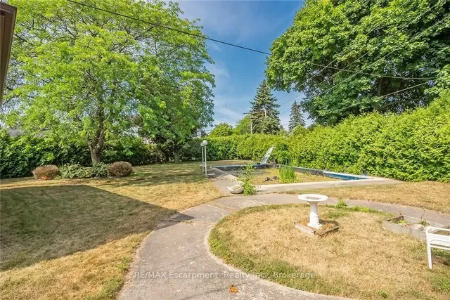 Additional image 32 of 231 BARRYMORE Crt