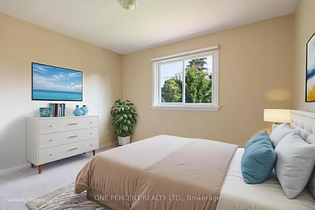 Additional image 10 of 696 Peele Blvd