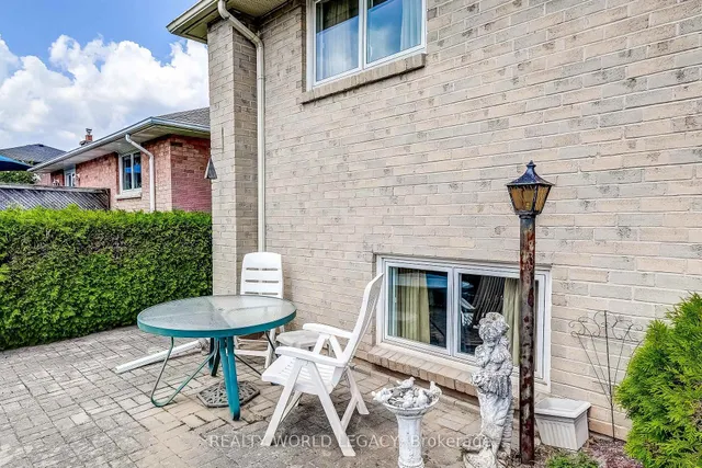 Additional image 47 of 1240 Thorpe Rd