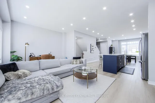 Additional image 9 of 52 SENTINEL Lane