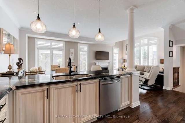 Additional image 20 of 2 CELESTIAL Cres