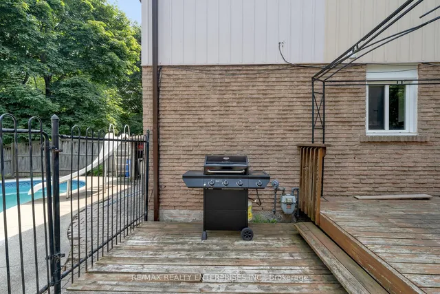 Additional image 36 of 6960 Cadiz Cres