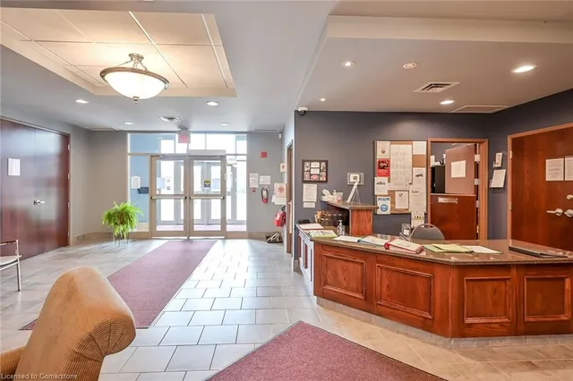 Additional image 33 of 31 Abbotsford Trail