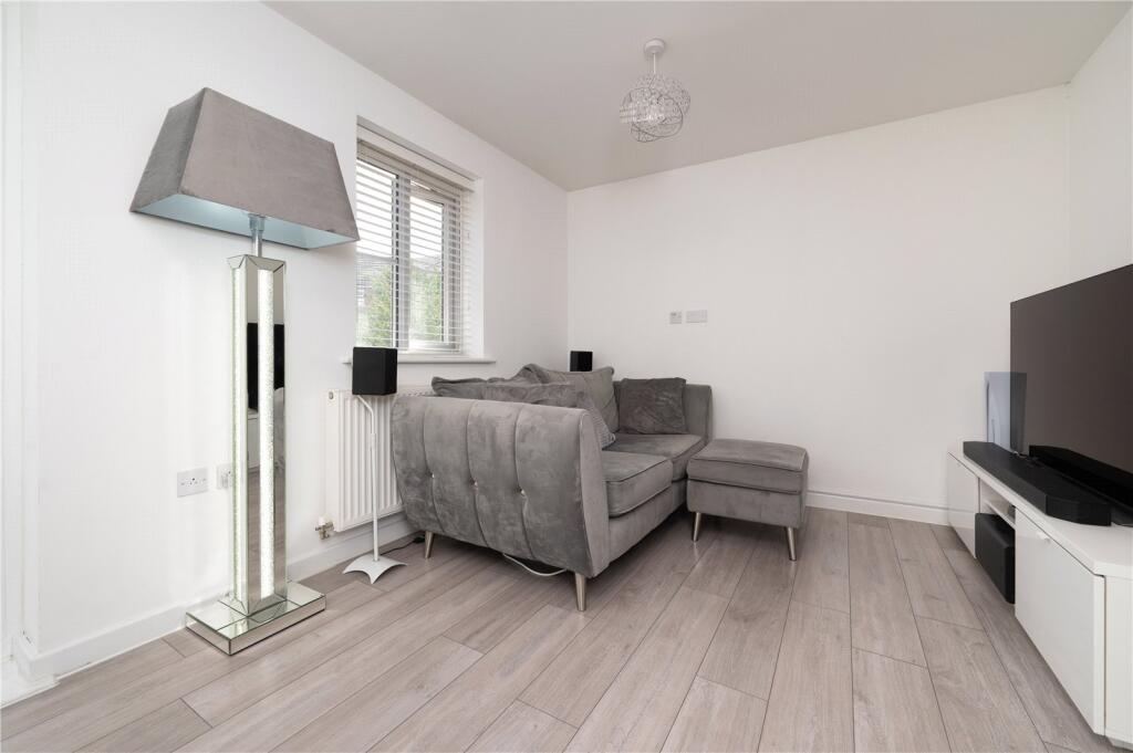 Additional image 9 of Centaurus Square, Curo Park, Frogmore, St. Albans