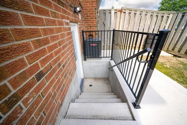 Additional image 45 of 2 Trewartha Cres