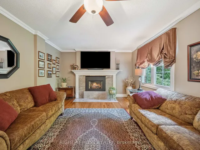 Additional image 34 of 18 Claypine Tr