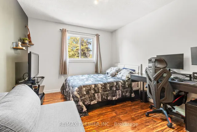 Additional image 21 of 26 Ecclestone Dr