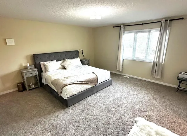 Additional image 12 of 302 Black Dr