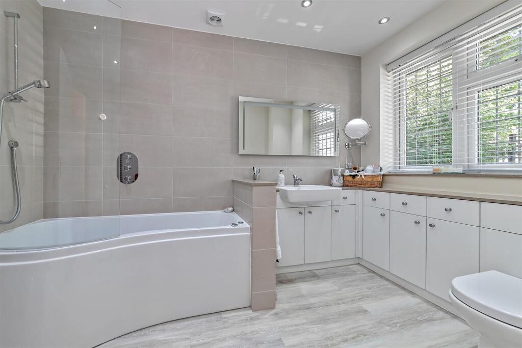 Additional image 18 of Park Street Lane, Park Street, St. Albans