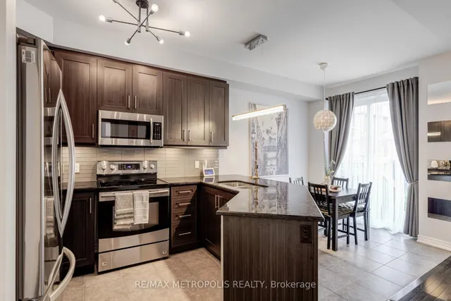 Additional image 16 of 21 Sky Harbour Dr