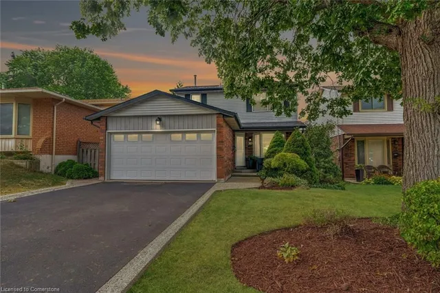 30 Rosewell St